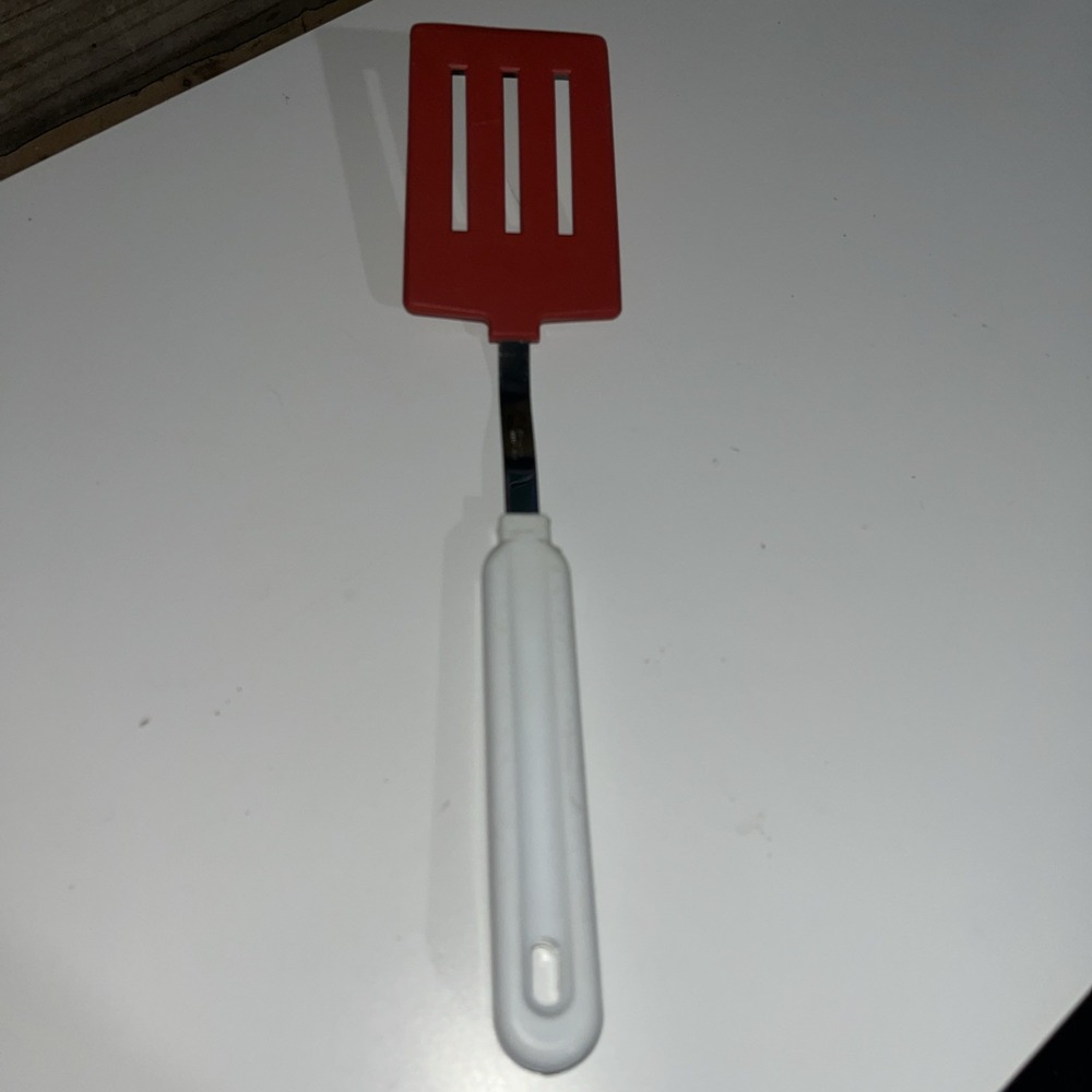 Vintage Slotted Spatula Red Flipper heat resist White Nylon Handle